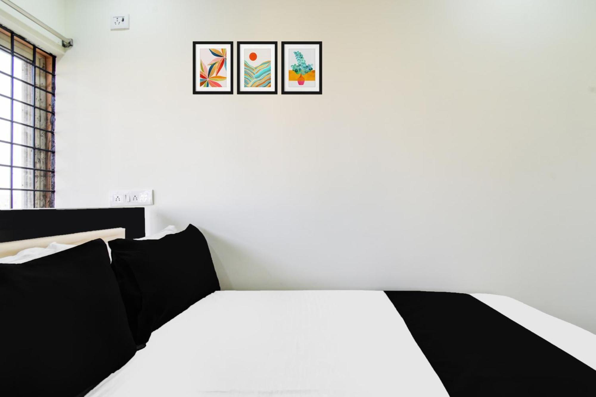 Hotel O Sri Balaji Grand ไฮเดอราบัด ภายนอก รูปภาพ